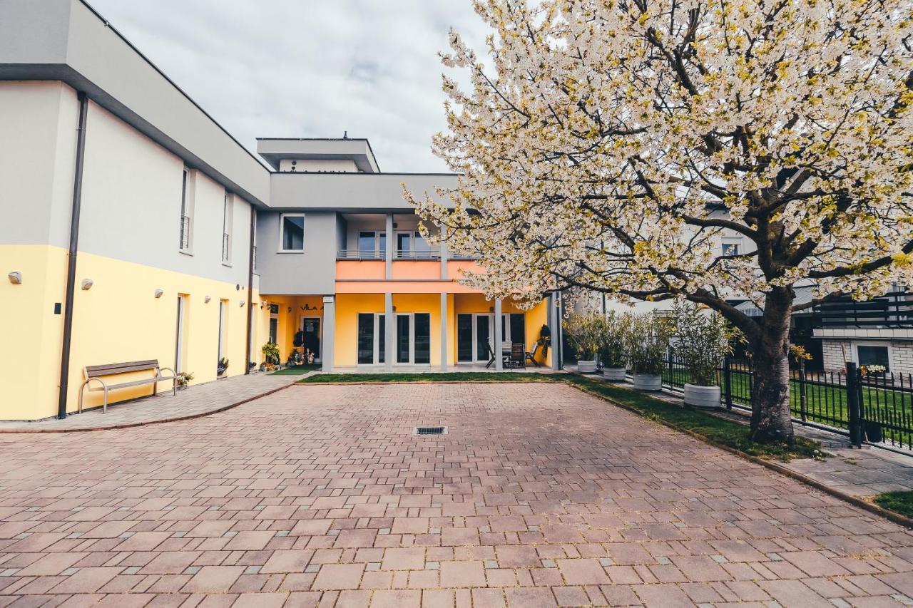 Vila Anna Radenci Eksteriør bilde